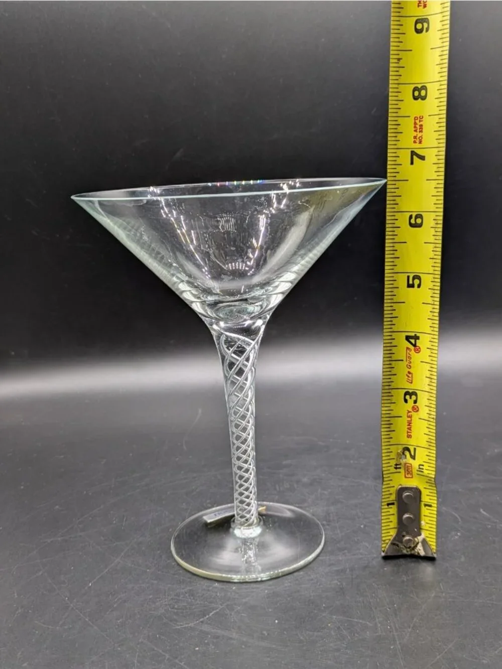 Toscany Martini Glass Set of 4 Hand Blown Twisted Braid Stem Romania 8 oz